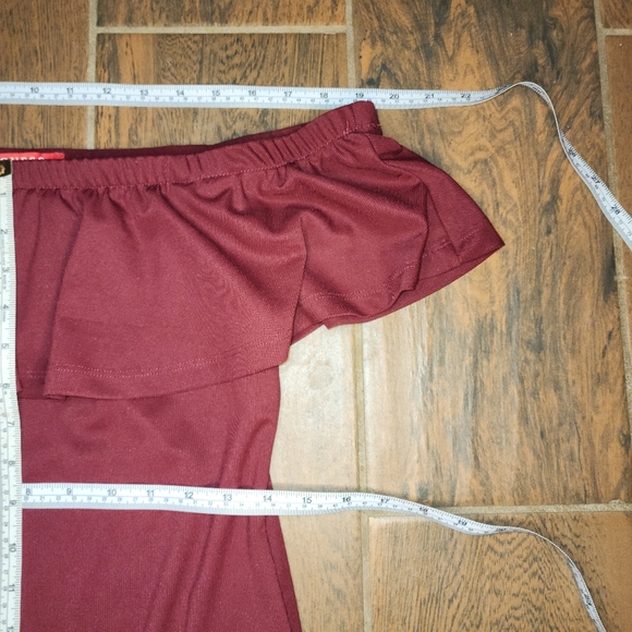 Guess Large Off Shoulder Body Suit with Snaps Blouse in Wine - Picture 10 of 11